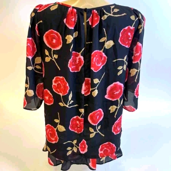 Kate Spade Hazy Rose Black Top with Red Floral Design Xs - Picture 6 of 10
